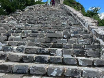 Great Wall construction materials and earthwork comparison across dynasties