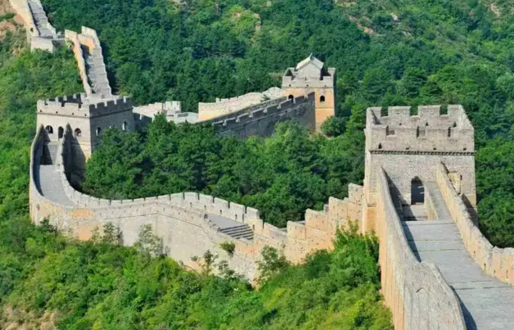 Panoramic Great Wall section for choosing where to visit