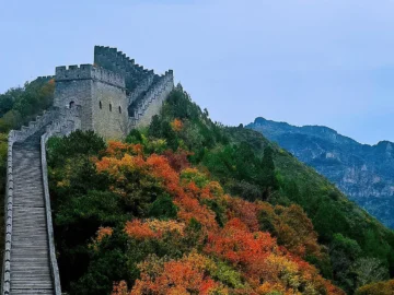Huangyaguan Great Wall with autumn foliage
