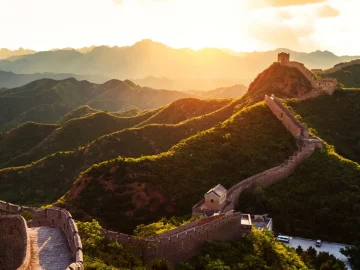 Badaling Great Wall ridge view at sunset for travelers planning a route from Beijing Capital Airport