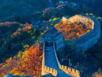 Mutianyu Great Wall spring ridge view for a day trip from Sanlitun