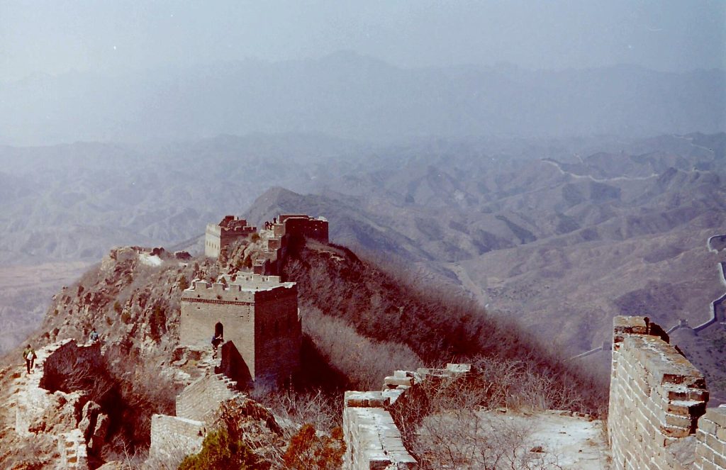 Watchtowers and mountain ridges at Simatai Great Wall